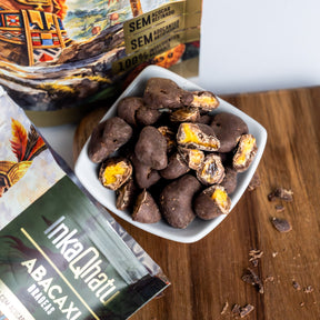 Drágeas de abacaxi com chocolate 52% cacau adoçado com açúcar de cana integral| 85g