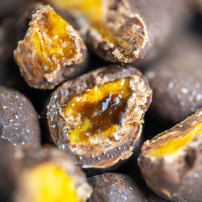 Drágeas de abacaxi com chocolate 52% cacau adoçado com açúcar de cana integral| 85g